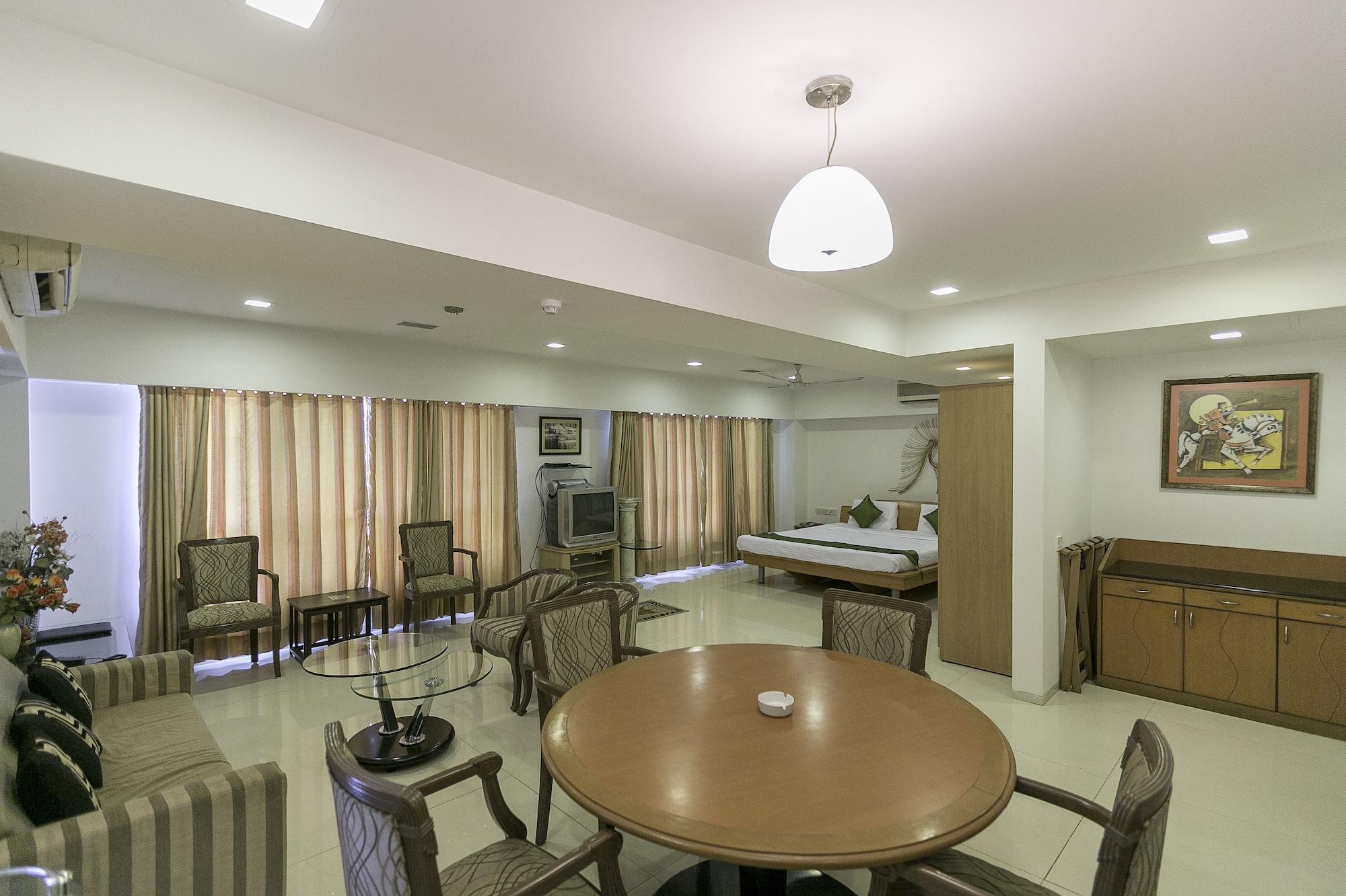 Treebo Trend New Castle Hotel Mumbai Luaran gambar