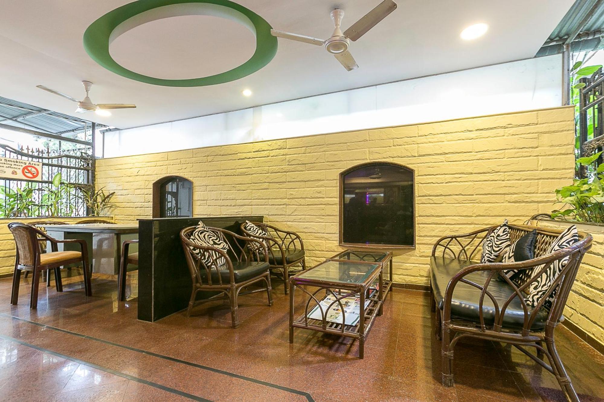 Treebo Trend New Castle Hotel Mumbai Luaran gambar